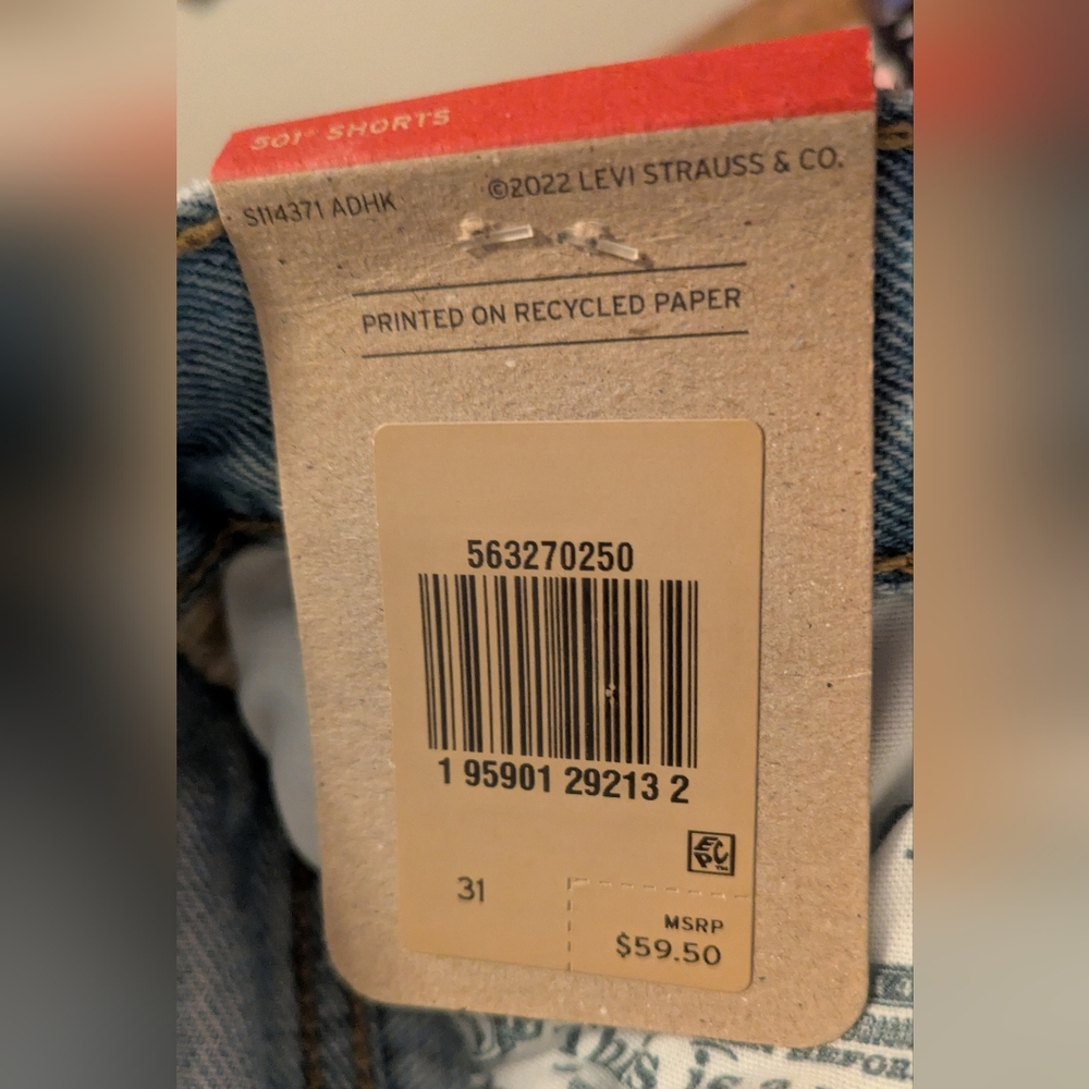 NWT Levi's Women's Light Blue 501 Denim Shorts - Picture 4 of 7
